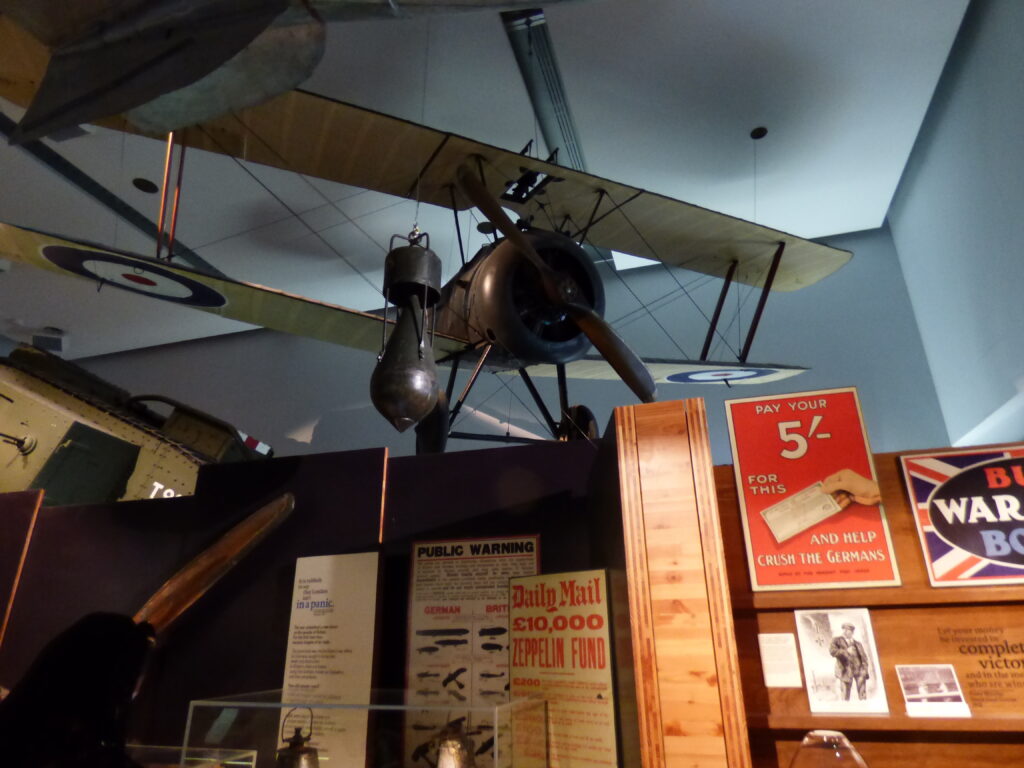Londres Imperial War Museum, avion