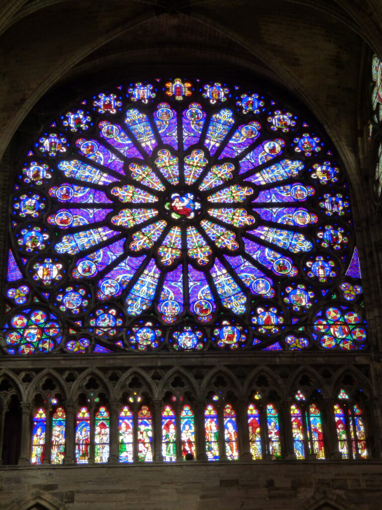 Basilique Saint-Denis, vitraux