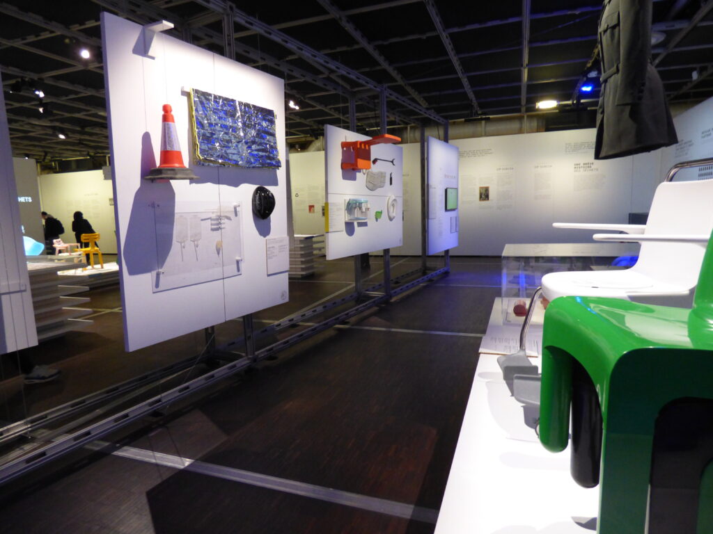 Exposition Précieux déchets à la Cité des Sciences, salle 1